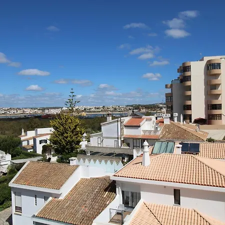 T2 Da Rocha/